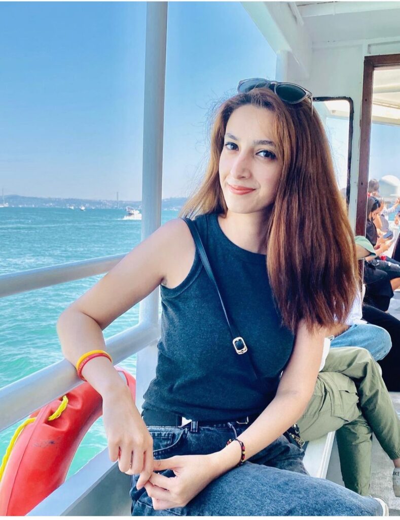 AW236725 09 SÖZ GÜNÜ HAYATINI KAYBEDEN GENÇ KIZ, SON YOLCULUĞUNA UĞURLANDI