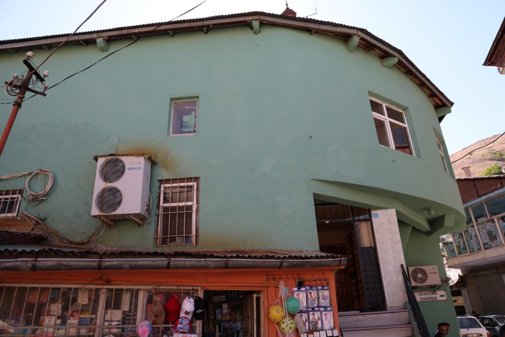 AW246942 10 ELAZIĞ'DA 200 YILLIK CAMİ-İ KEBİR TURİZME KAZANDIRILMAYI BEKLİYOR