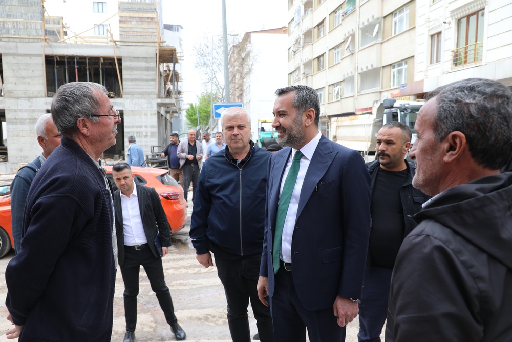 baskan serifogullari simdi seh 1746013480 kcVG7j 1 Başkan Şerifoğulları; “Şimdi, şehrimizin tüm yollarını yenileme vakti”