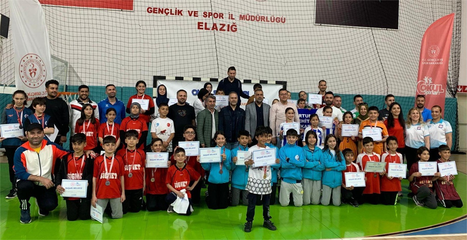 Elazığ’da 45 takım Floor Curling müsabakalarında buluştu