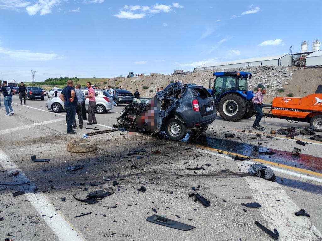 Elazığ’da mayıs ayında meydana gelen trafik kazalarında 2 kişi öldü, 171 kişi yaralandı