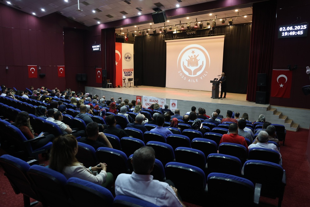 Türkiye’de yaşlı nüfus ilk kez yüzde 10’u aştı, doğurganlık hızı 1.51’e geriledi