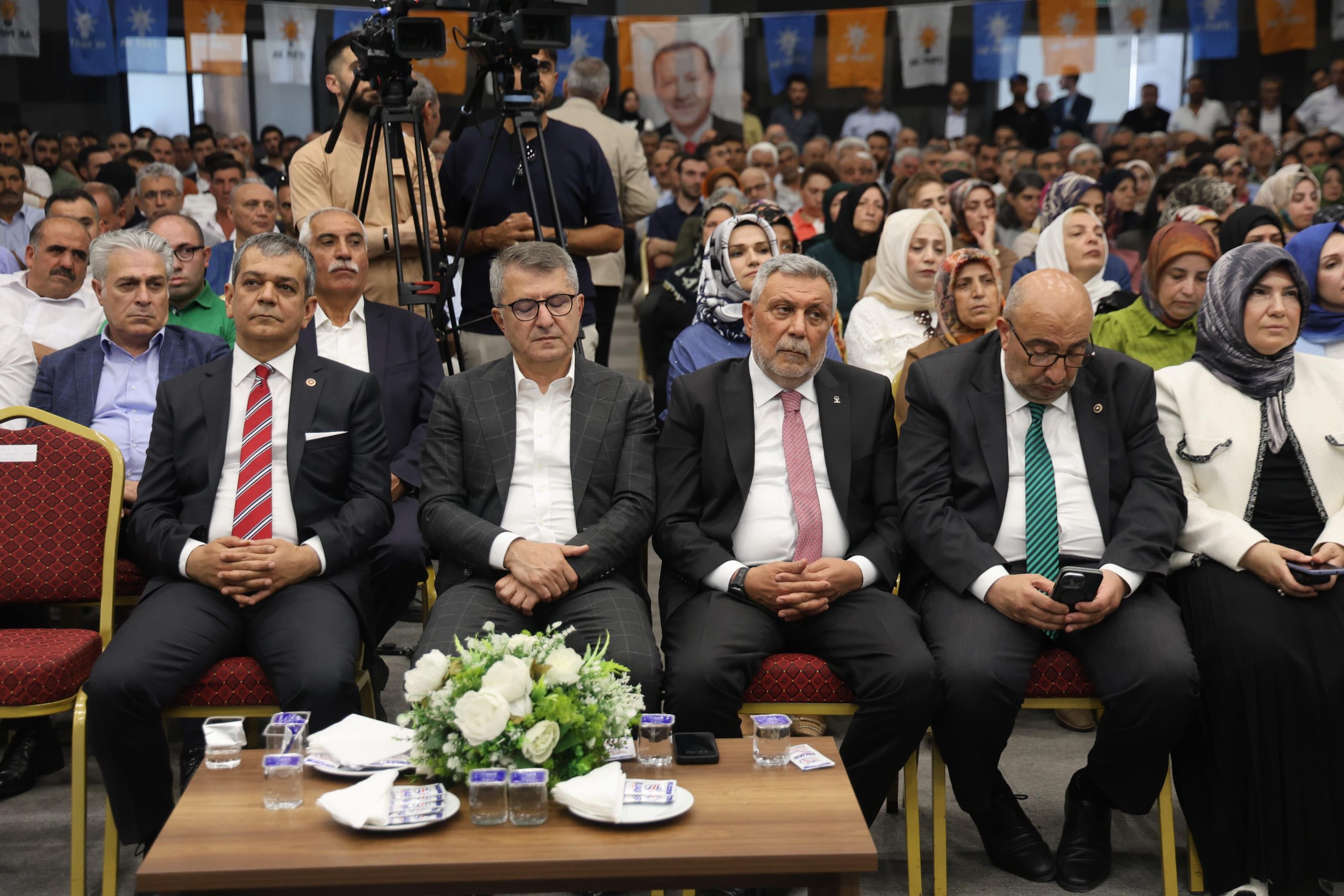 AK Parti Elazığ teşkilatında bayramlaşma