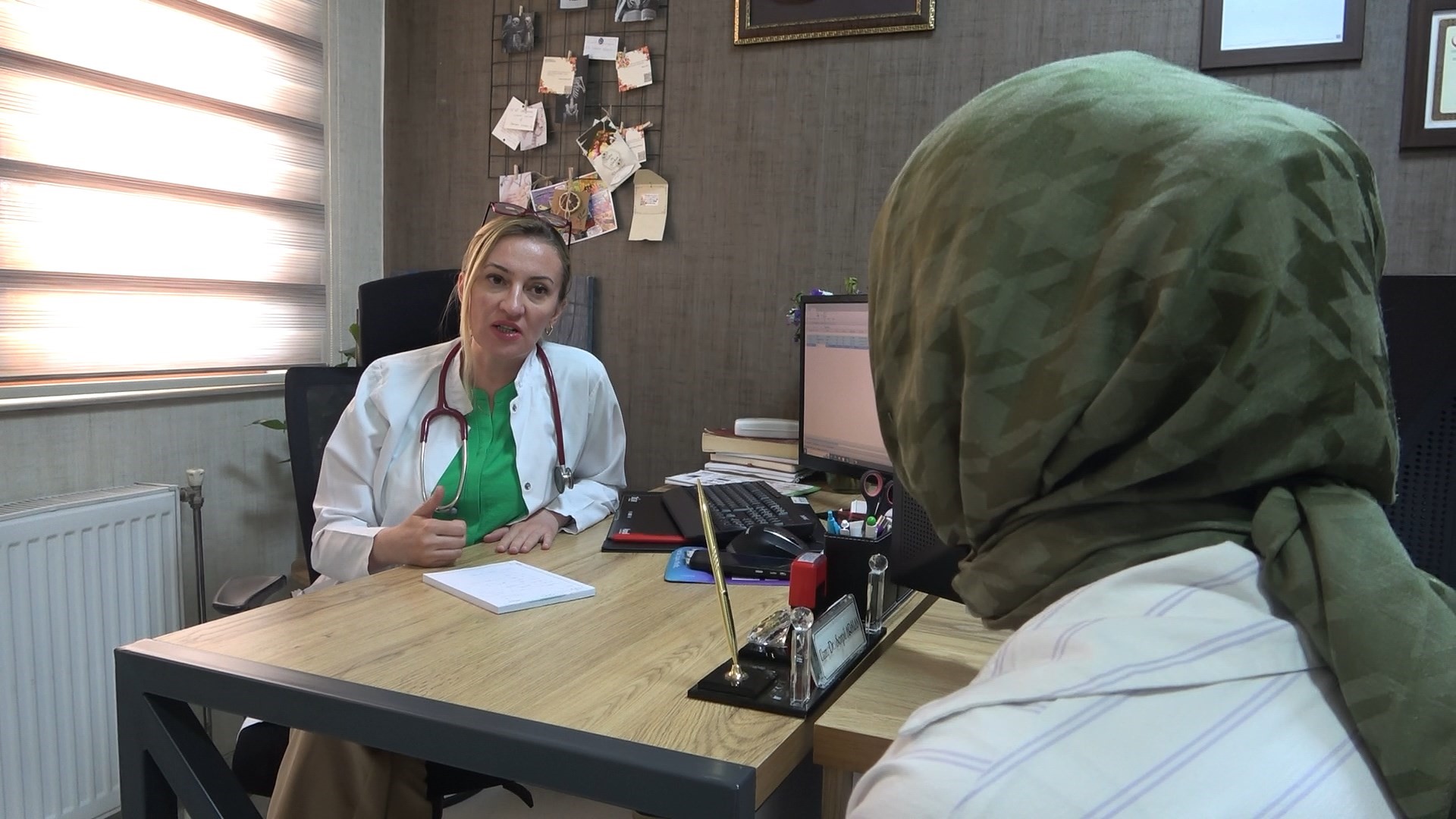 Uzm. Dr. Arslan: ”İleri derece böbrek yetmezliği olan hastalarda suyun fazla tüketilmesi faydadan çok, zarar getiriyor”