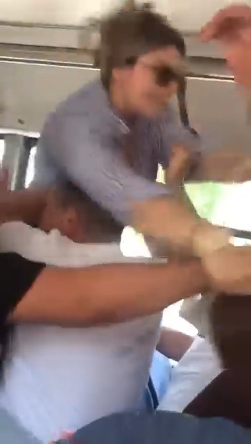 Elazığ’da kadınların otobüste kavgası kameraya yansıdı